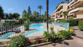 Cannes Conseil Immo -Résidence avec piscine, appartement avec terrasse pour 4 personnes